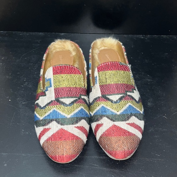 Universal Thread Shoes - Universal Thread Fur Lined Mules Sz 6